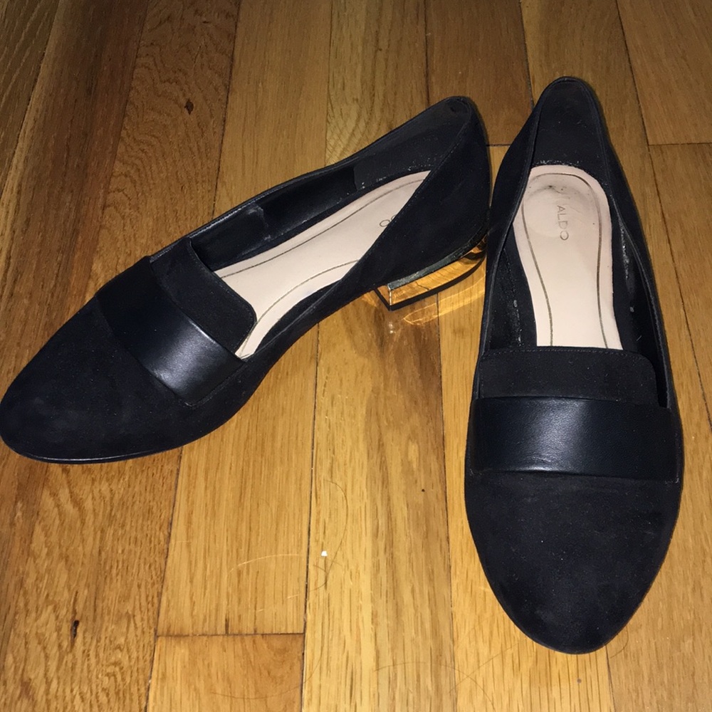Aldo black loafer with gold heel
